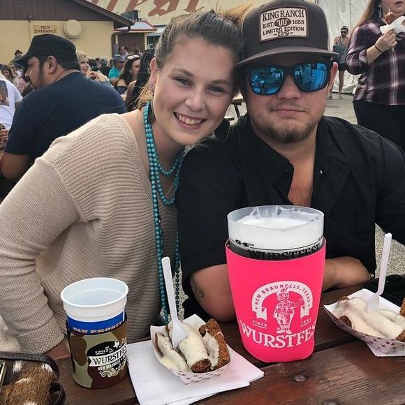 Meet your Posher, Kristina - Picture 1 of 1